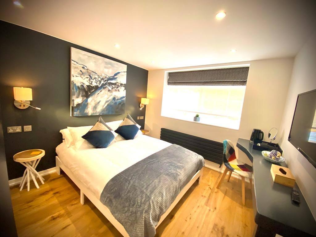 The Cherry Tree Hotel Kingston Blount Екстер'єр фото