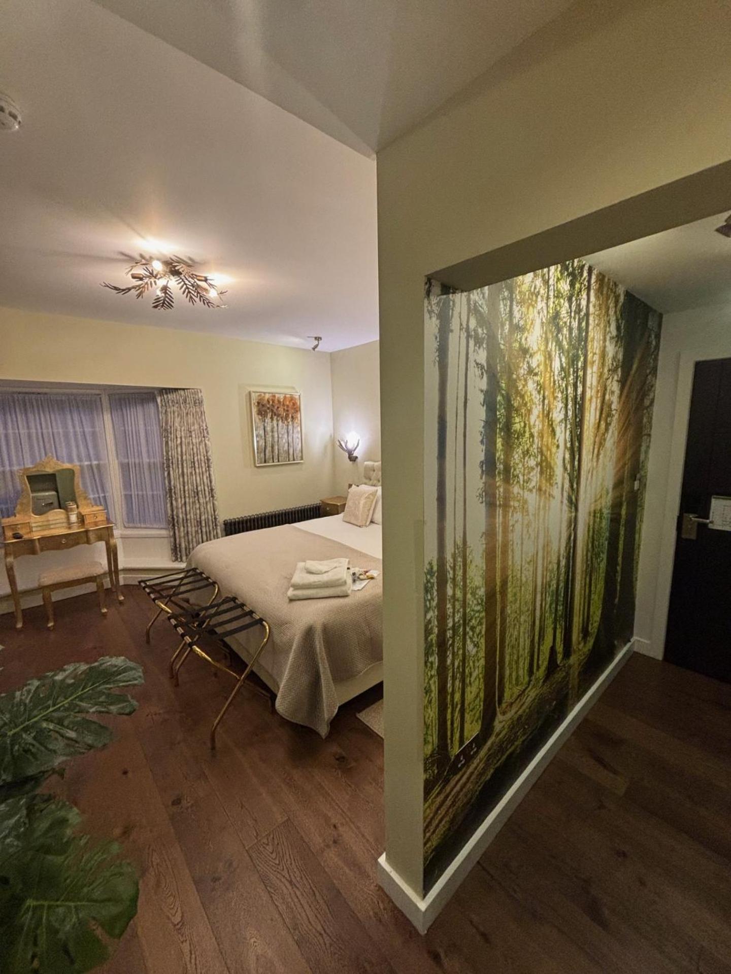 The Cherry Tree Hotel Kingston Blount Екстер'єр фото