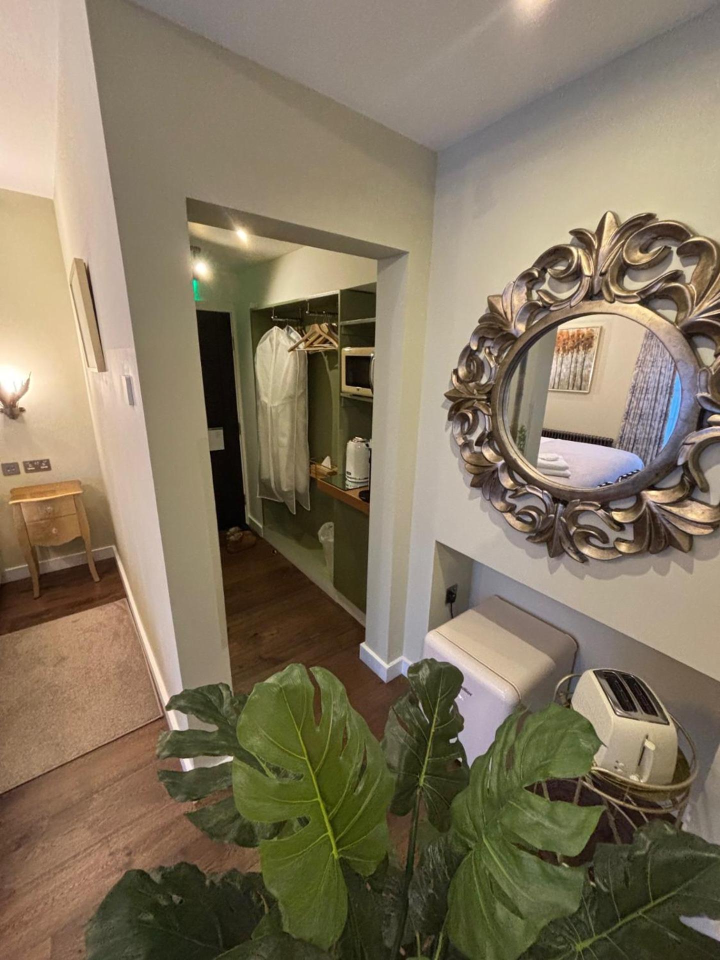 The Cherry Tree Hotel Kingston Blount Екстер'єр фото